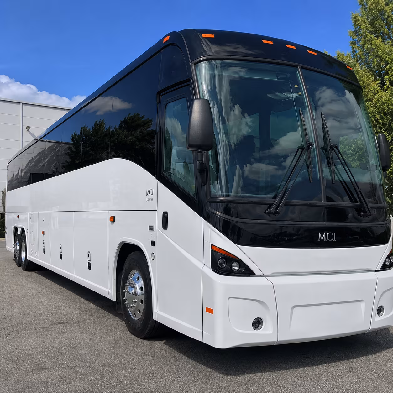 employee shuttle buses to irvine costa mesa and the orange county tech corridor