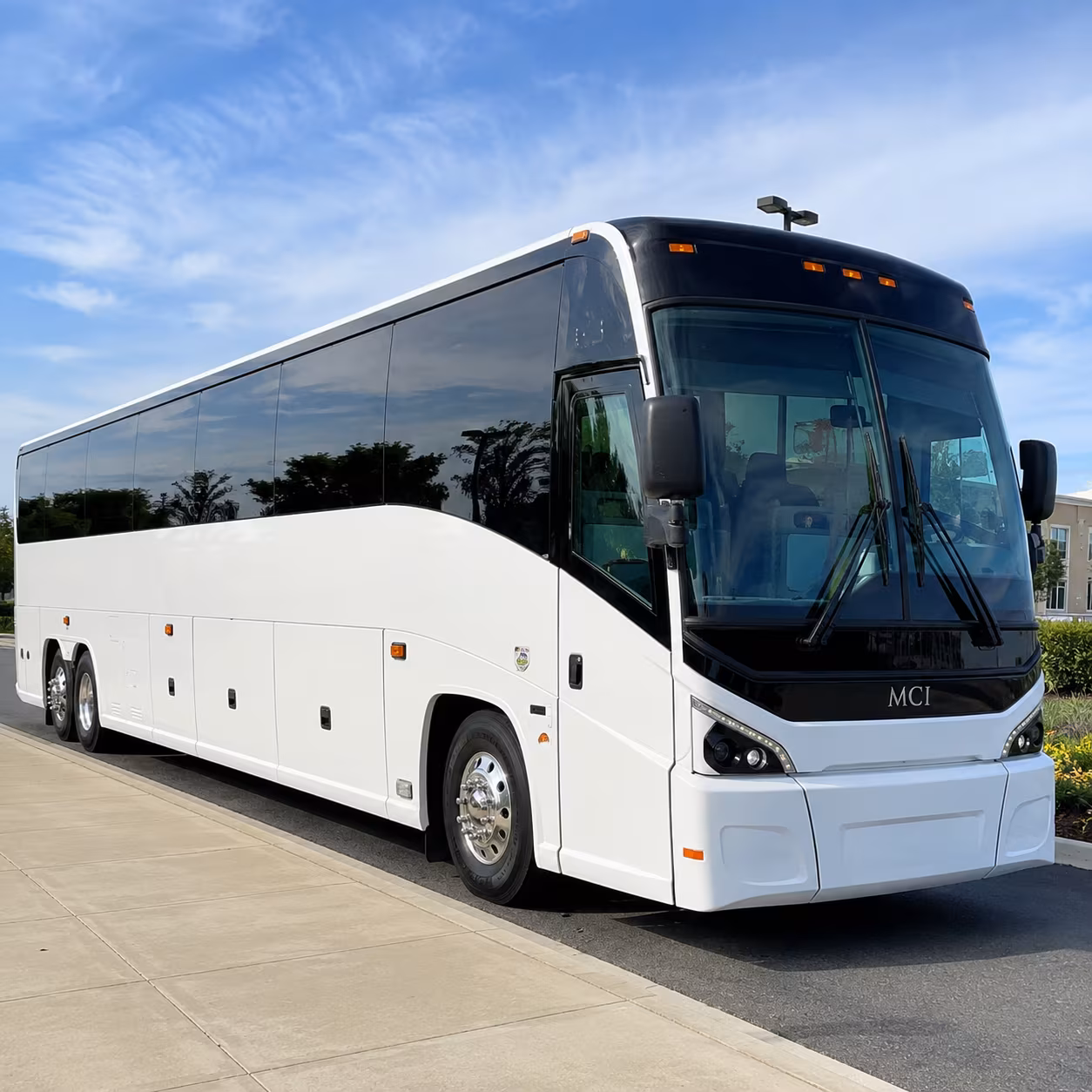 festival and airshow buses that beat the pch gridlock